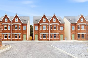 No. 10 Vista Montana, Firhouse Road, Dublin 16, Templeogue, D16N1W9