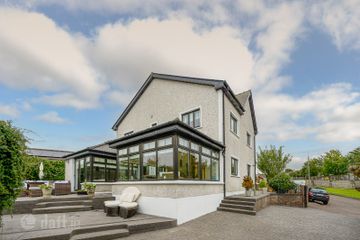 Lothlorien, Larchfield Close, Commons Road, Fairhill, Co. Cork, T23N2Y6 — photo 3