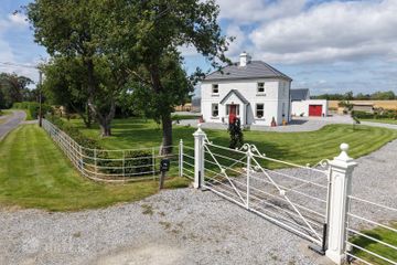 Yellow Orchard, Corballis, Garlow Cross, Navan, Co. Meath, C15A2F3 — photo 3