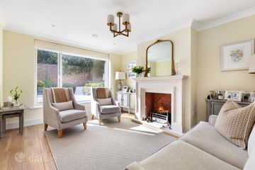 28 The Nurseries, Taney Road, Dundrum, D14 E6T1 — photo 3