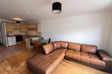 4 Sunview Court, South Douglas Road, Cork City Centre, Co. Cork, T12HN60 — photo 2