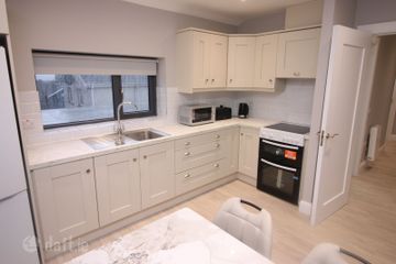 15b Old Youghal Road, Mayfield, Cork City Centre, Co. Cork
