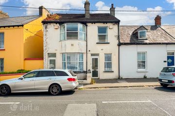 Apts 1 & 2, Dunbur House, Seapoint Road, Bray, Co. Wicklow, A98E033 — photo 2