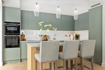 3 Bedroom Penthouse , Glenville Garden, Fosters Avenue , Mount Merrion, Co. Dublin — photo 3