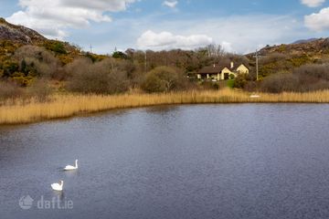 Lake Cottage, Dawros More, Letterfrack, Co. Galway, H91A7X0 — photo 2