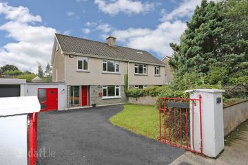 Annalore, 15 New Westfields, North Circular Road, Limerick, V94CPA9