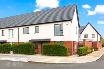 3 Graydon Park, Newcastle, Co. Dublin, D22H5F6