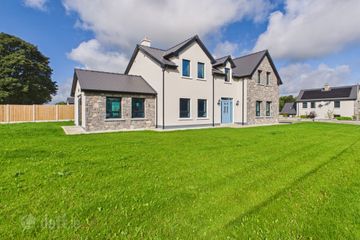 Harbour Court, Lecarrow, Athlone, Co. Westmeath, F42X297 — photo 2