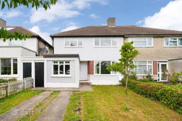 7 Ashfield Park, Booterstown, Dublin 4, D04RF85