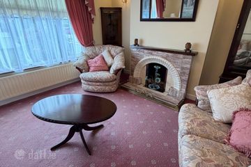 11 Allendale Avenue, Bishopstown, Bishopstown, Co. Cork — photo 2
