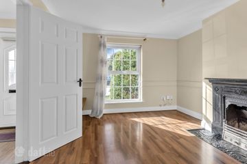 30 Farrenberg Glebe,, Melitta Road,, Kildare Town,, Co. Kildare, R51W977 — photo 3