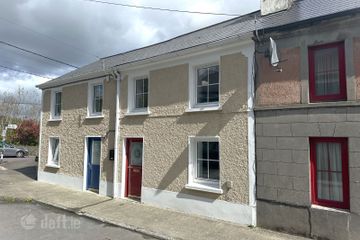 9 Upper Bridge Street, Skibbereen, Co. Cork, P81E688 — photo 3