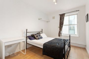 Georges Quay Apartments, Dublin 2 — photo 3