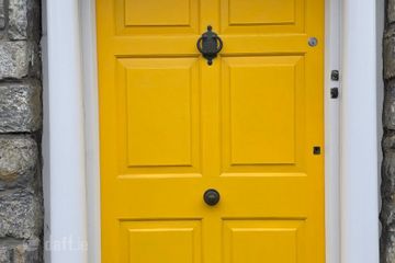 No. 1 Farnham St, Cavan, Co. Cavan — photo 2