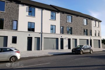 11-12 St. Mary`s Square, Athlone, Co. Westmeath — photo 3