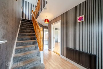 78 Manor Village, Westport Road, Castlebar, Co. Mayo, F23AC62 — photo 3
