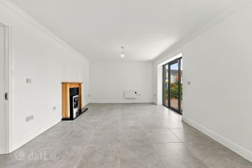 Apartment 50, The Way, Dunboyne Castle, Dunboyne, Co. Meath, A86XE76 — photo 3