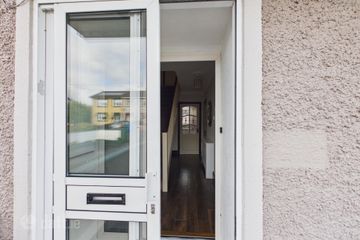 13 St. Laurence's Fields, Loughrea, Co. Galway, H62 YP20 — photo 3