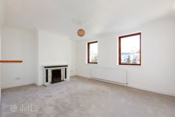 4 Derrickbawn Court, Ballinteer Road, Ballinteer, Dublin 16, D16CC64 — photo 2
