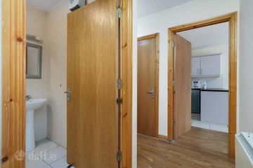 7A Cameron Court, Cork Street, Dublin 8 — photo 3