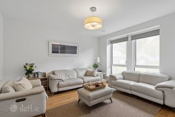 5 Carnegie Drive, Honey Park, Dun Laoghaire, Co. Dublin, A96F9R2 — photo 3