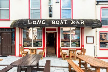 Longboat Bar, Main Street, Durrus, Durrus, Co. Cork, P75FW61 — photo 2