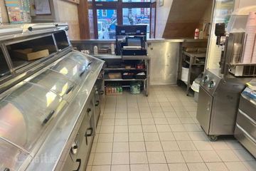 Genoa Take Away, 30 Grattan Square, Dungarvan, Co. Waterford, X35ED71 — photo 3