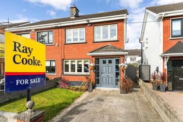 19 Woodvale Avenue, WITH ATTIC CONVERSION Clonsilla, Dublin 15 — photo 2