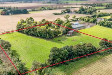Belgree House, On Approx. 1.67 Hec (4.12 Acres), Kilmartin Lane, Hollystown, Dublin 15, D15W9R9 — photo 2