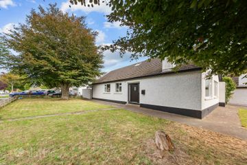 10 Wyattville Park, Loughlinstown, Co. Dublin, A96H6X6 — photo 2