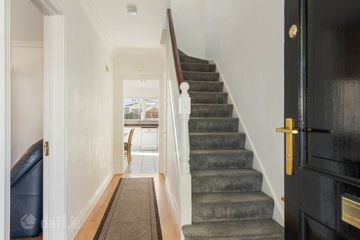 18 Luttrellstown Place, Castleknock, Dublin 15, Co. Dublin, D15V8F5 — photo 2
