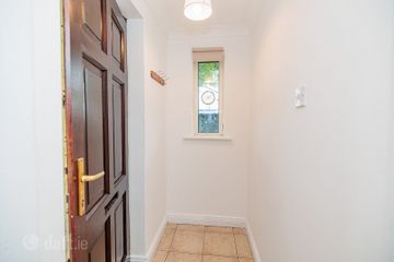 Apt 1 Coolbeg, Larchfield, Kilkenny, R95 K798 — photo 3
