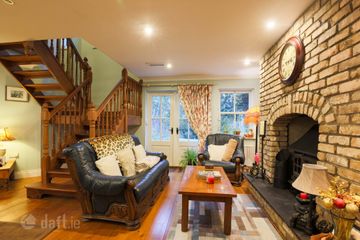 Hollytree House, Main Street, Slane, Co Meath, C15X7T3 — photo 2