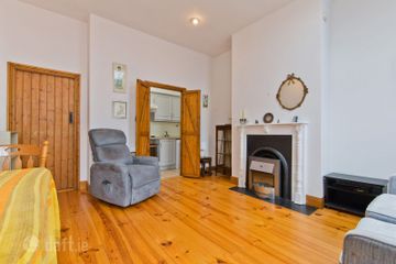 47 Coldwell Street, Glasthule, Glasthule, Co. Dublin — photo 2