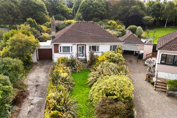 19 Seafield Crescent, Blackrock, Co. Dublin, A94D660 — photo 2