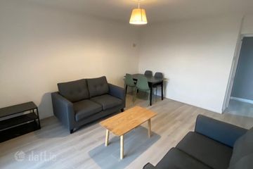 Apt 127, Inishtrahull, Custom House Harbour Apartments, D01 W254, IFSC, Dublin 1 — photo 3