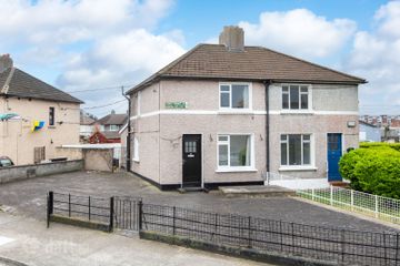 37 Russell Avenue East, East Wall, Dublin 3, D03KD50 — photo 3