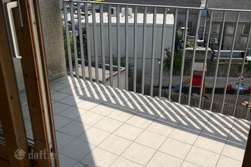 Apartment 53, Orchard Lodge, Watery Lane, Dublin 2, Clondalkin, Dublin 22 — photo 2