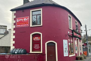 Carry Out, Rosemary Square, Roscrea, Co. Tipperary, E53CP59 — photo 3