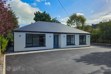 Daffodil House, Ahidelake, Middle Ring, Clonakilty, Co. Cork, P85CC85 — photo 2