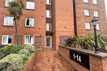 Apartment 4 Seascape, Trinity Street, Wexford, Co. Wexford, Y35Y067 — photo 2
