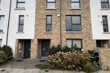 8 Aderrig Park Avenue, Adamstown, Adamstown, Co. Dublin