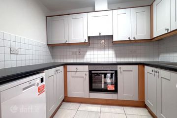 Apartment 10, 31-35 Gardiner Street Middle, Dublin 1 — photo 2