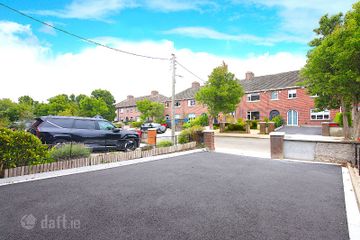 63 Mount Prospect Drive, Dublin 3, Clontarf, Dublin 3, D03YA29 — photo 2