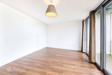 Fixed Price 310,000-No Bidding, 33 The Charter, Santry Cross, Dublin 11, D11HF53 — photo 2