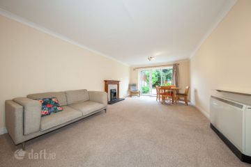 109 Parkview, Verdemont, Blanchardstown, Dublin 15, D15W894 — photo 3