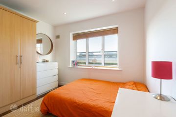 Apartment 69, Block G, The Malthouse, The Coombe, Dublin 8, D08H2C8 — photo 2
