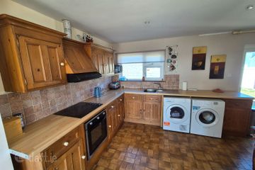 East End, Kilkee, Co. Clare, V15CT96 — photo 3