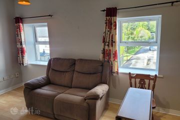 Apartment 23, Pearse Court, Pearse Street, Athlone, Co. Westmeath, N37AX26 — photo 3