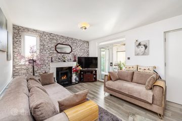 9 The Pines, Killester, Dublin 5, D05 KX70 — photo 3